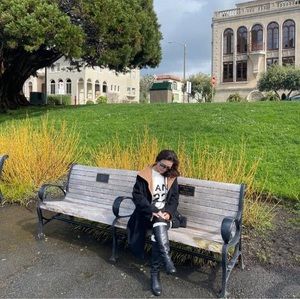 Meet your Posher, Tiffany